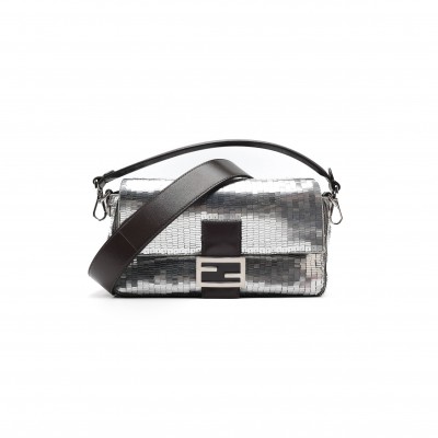 FENDI BAGUETTE (27*15*6cm) 